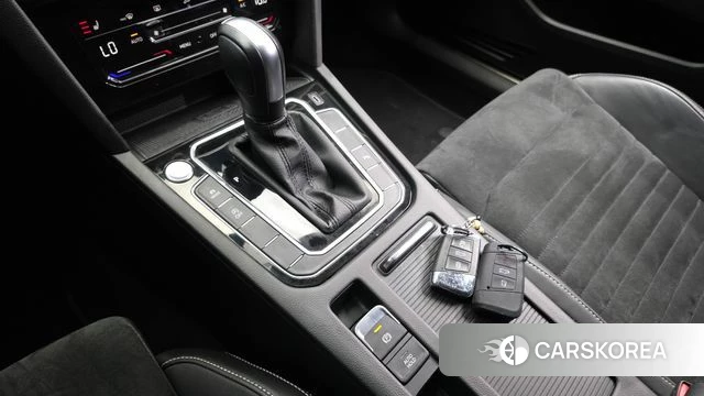 Volkswagen Passat GT (B8) id 4632001 из Кореи 19