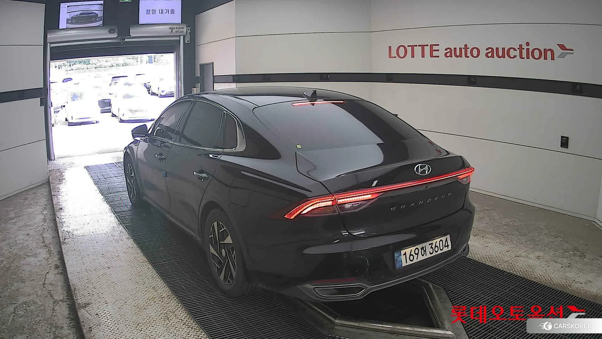 Hyundai Grandeur Hybrid id 4498376 из Кореи 36