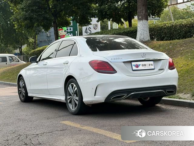 Mercedes-Benz Class C id 4380547 из Китая 13