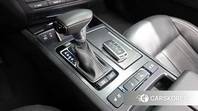 Genesis G80 id 3687428 из Кореи 19