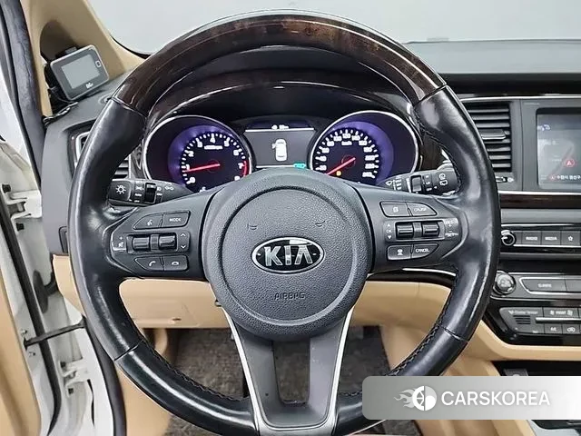 Kia The New Carnival id 3669199 из Кореи 19