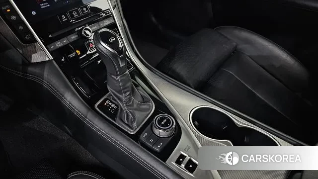 Infiniti Q50 id 3134442 из Кореи 19