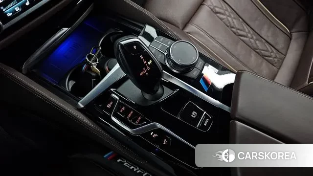 BMW 5 Series (G30) id 3555496 из Кореи 19