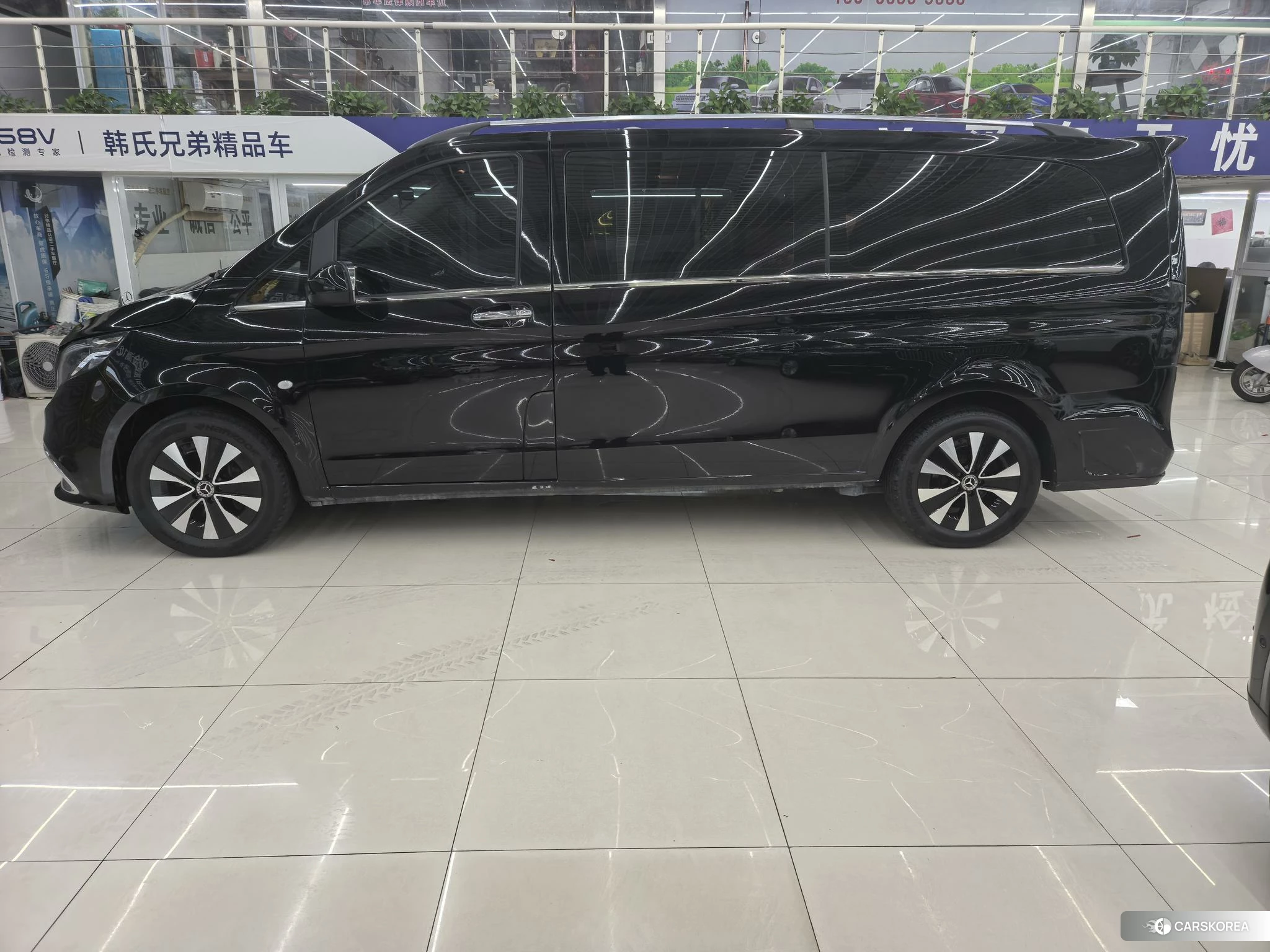 Mercedes-Benz V-Class id 4510343 из Китая 17