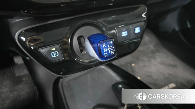 Toyota Prius 4th Generation id 4567260 из Кореи 28