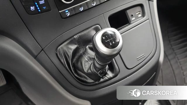 Hyundai The New Grand Starex id 4632451 из Кореи 30