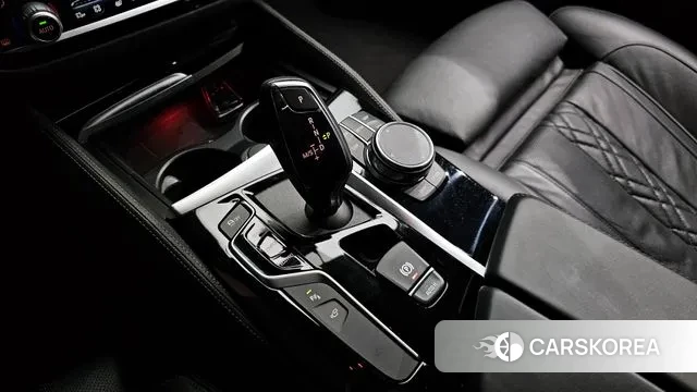 BMW 5 Series (G30) id 2986457 из Кореи 19