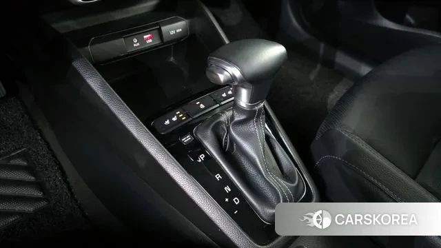 Kia Stonic id 3029252 из Кореи 19