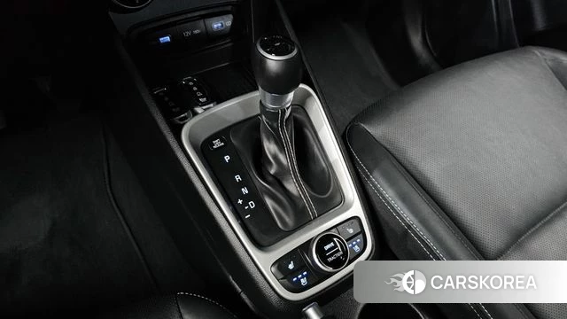 Hyundai Venue id 4614032 из Кореи 28