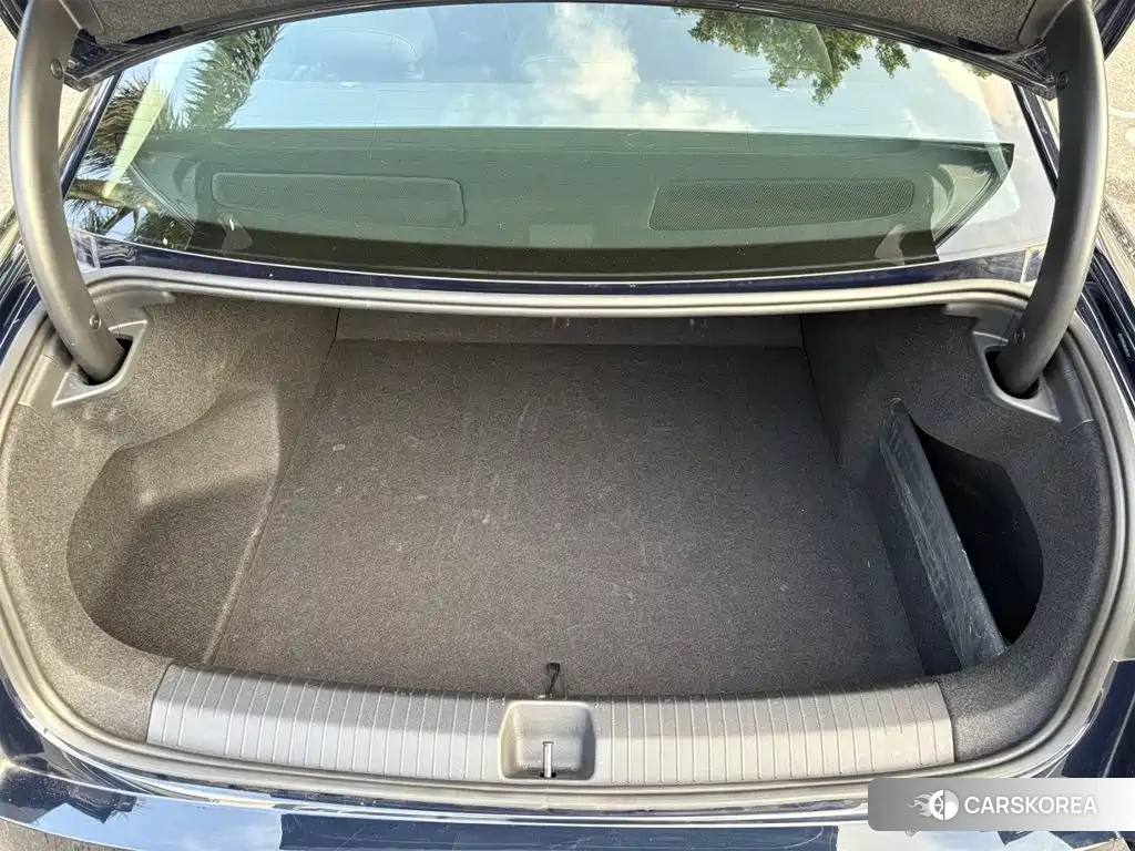 Volkswagen Magotan id 4634763 из Китая 19