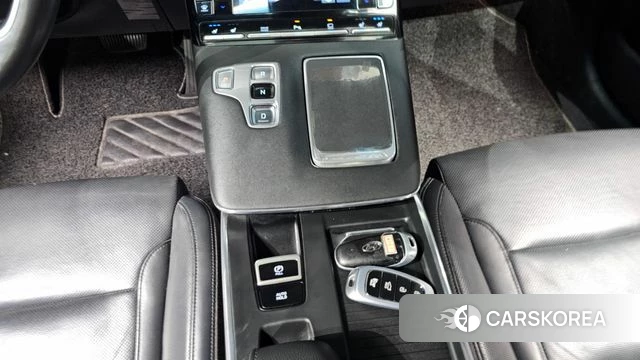 Hyundai The New Grandeur IG id 4370778 из Кореи 30