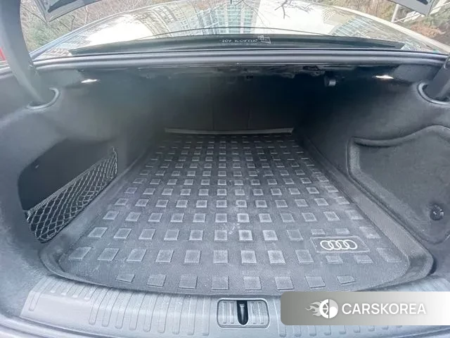 Audi A6 (C8) id 3619133 из Кореи 12