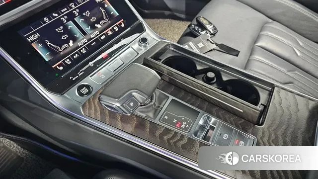 Audi A6 (C8) id 3467996 из Кореи 19