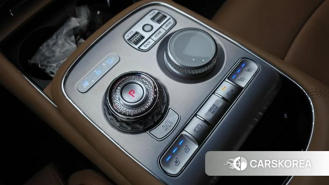 Genesis G90 (RS4) id 4602984 из Кореи 19