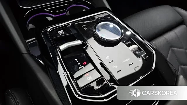 BMW 5 Series (G60) id 3393765 из Кореи 19