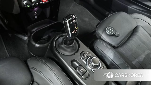 Mini Cooper S id 4302248 из Кореи 19