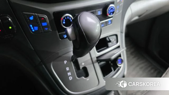 Hyundai The New Grand Starex id 4459519 из Кореи 19