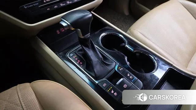 Kia The New Carnival id 3713647 из Кореи 19