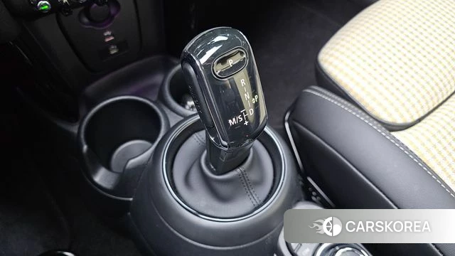 Mini Cooper S Convertible id 4548891 из Кореи 32