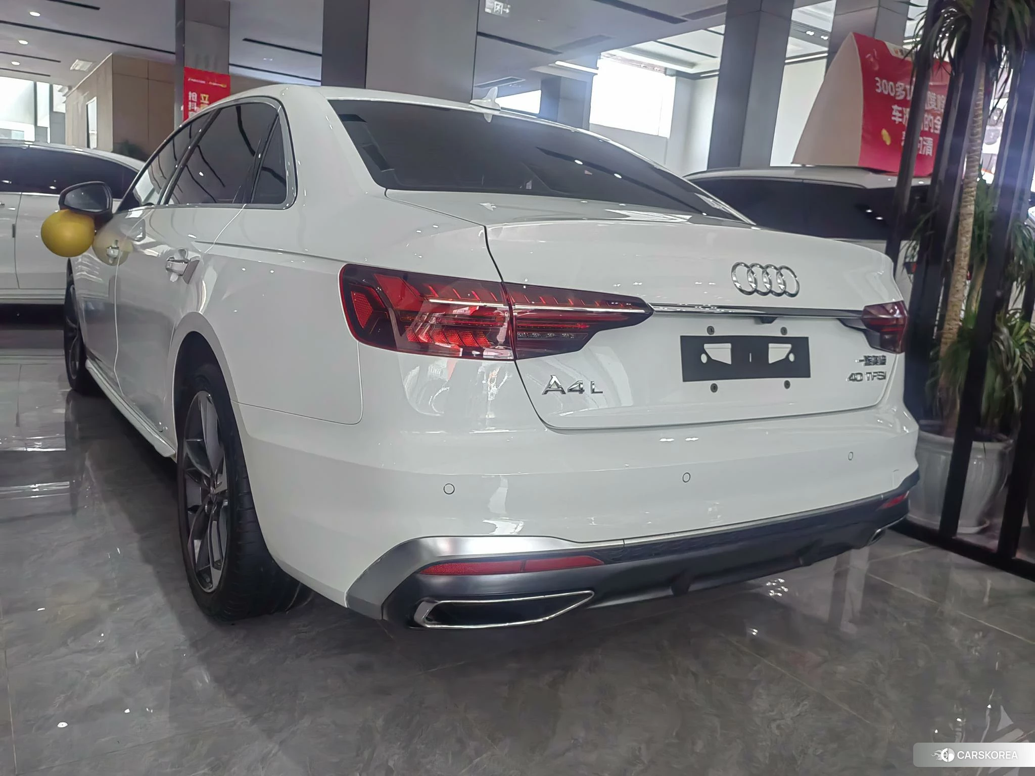 Audi A4L id 4513799 из Китая 10