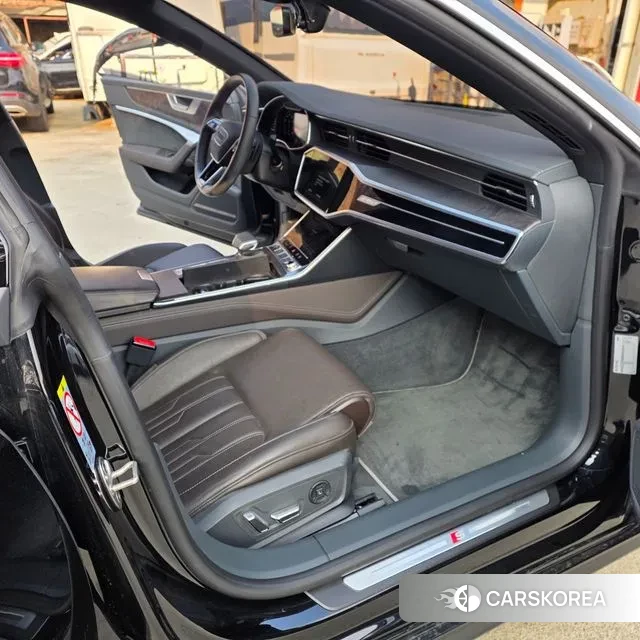 Audi A7 (4K) id 3759590 из Кореи 17