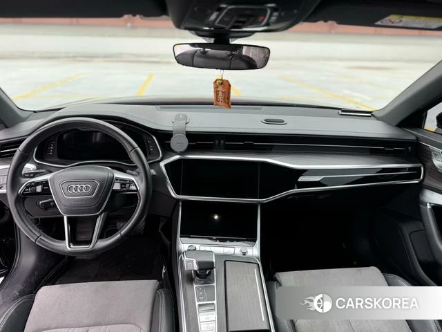 Audi A6L id 4301819 из Китая 13
