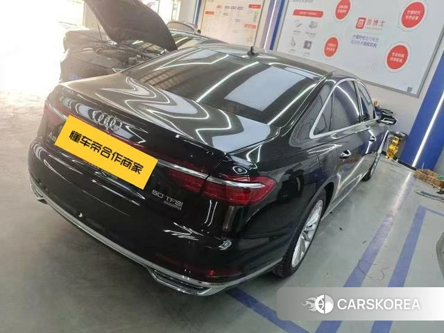 Audi A8 id 4242152 из Китая 9
