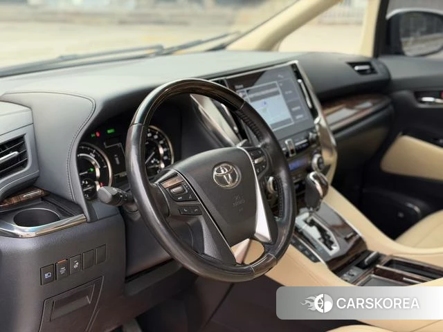 Toyota Elfa id 4271979 из Китая 9