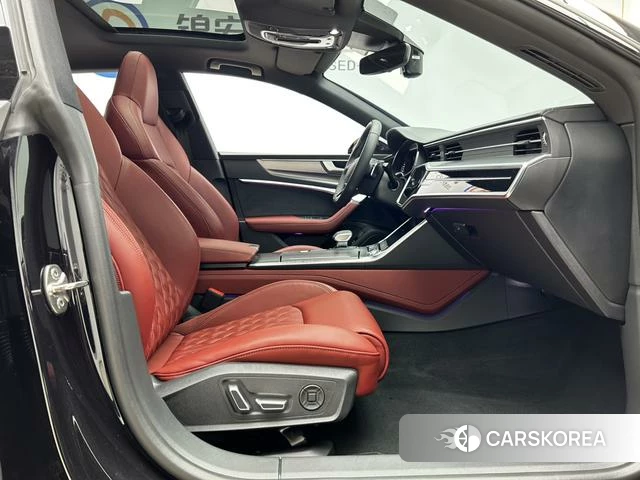 Audi A7L id 4300027 из Китая 23