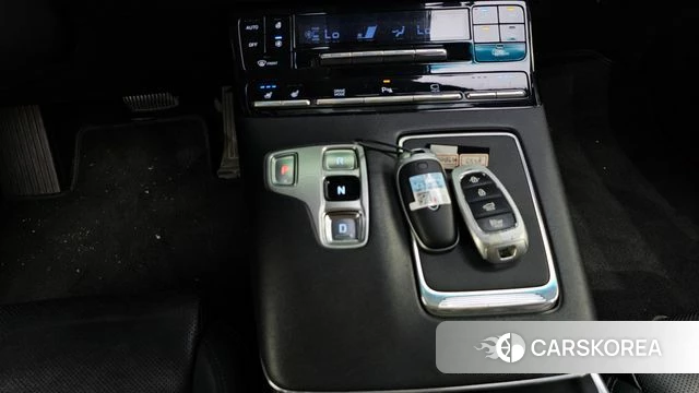 Hyundai The New Grandeur IG id 4637707 из Кореи 19