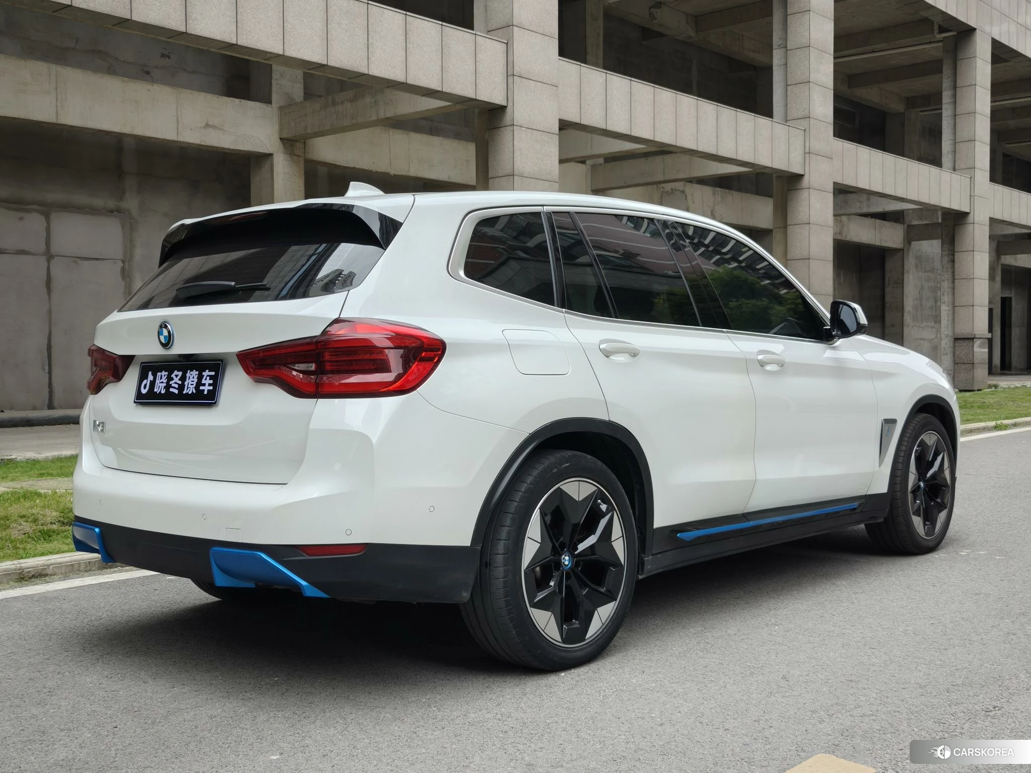 BMW iX3 id 4514720 из Китая 25