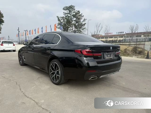 BMW 5 series id 3869667 из Китая 11