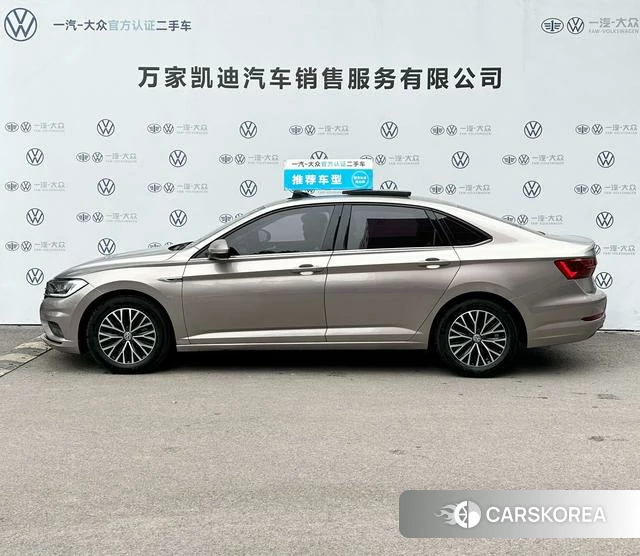 Volkswagen Sagitar id 4253347 из Китая 33