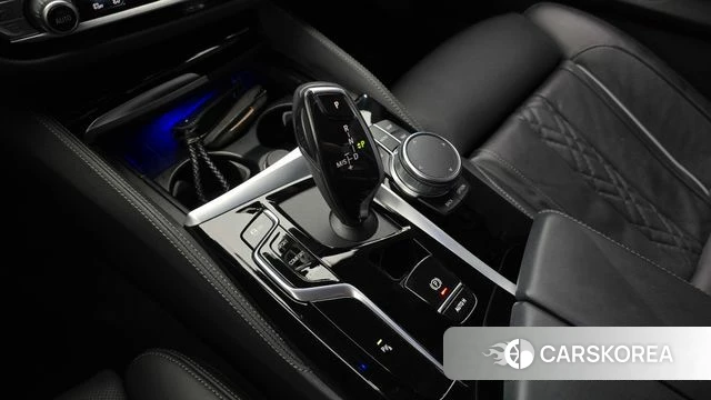 BMW 5 Series (G30) id 4735993 из Кореи 33