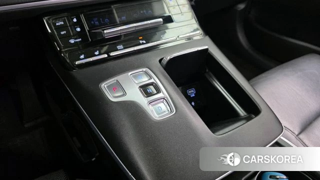 Hyundai The New Grandeur IG id 4384237 из Кореи 19