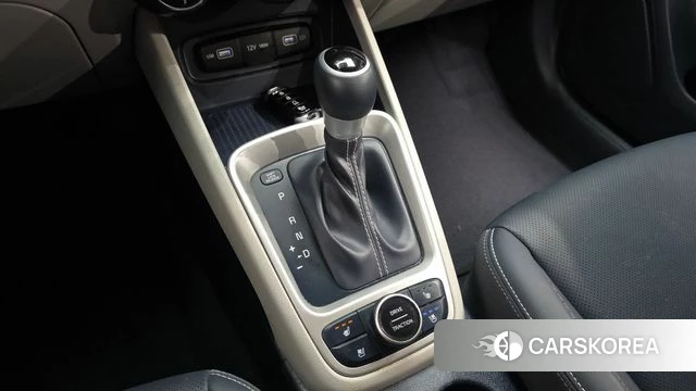 Hyundai Venue id 4186736 из Кореи 19