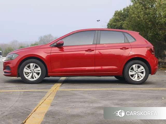 Volkswagen Polo id 4261337 из Китая 9