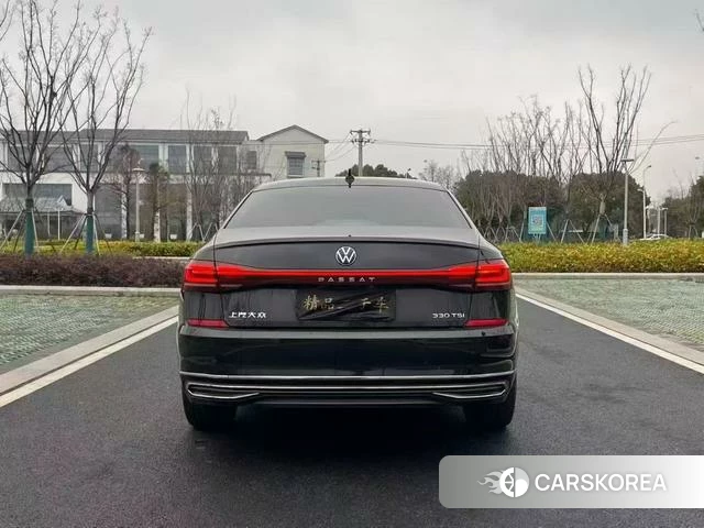 Volkswagen Passat id 4272000 из Китая 9