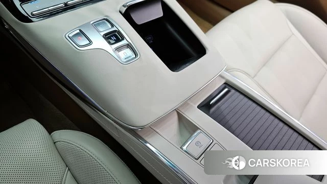 Hyundai The New Grandeur IG id 4323403 из Кореи 30