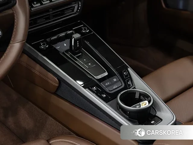 Porsche 911(992) id 3487086 из Кореи 18