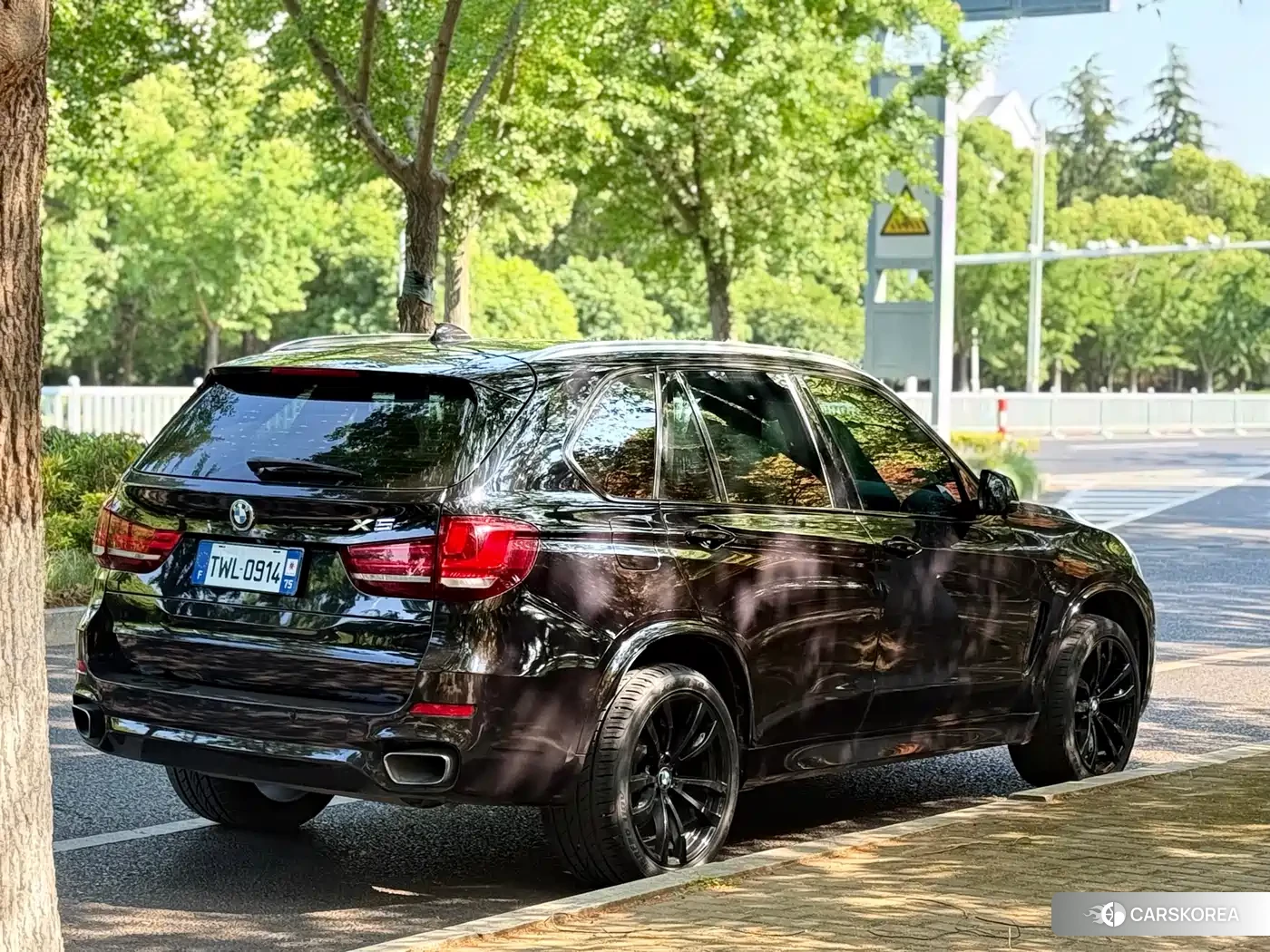 BMW X5 id 4679925 из Китая 15