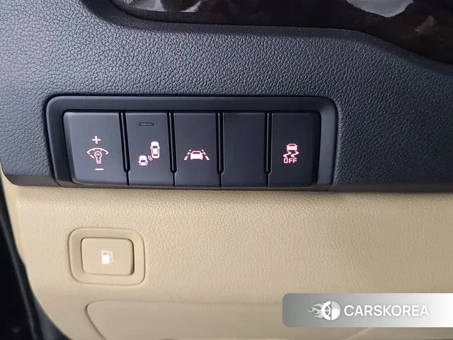 Kia The New Carnival id 3193220 из Кореи 9