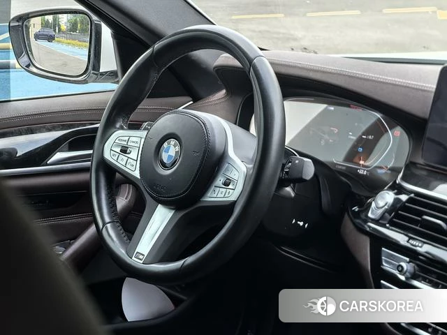 BMW 5 series id 4300406 из Китая 16