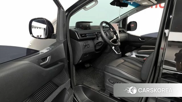 Hyundai Staria id 4222932 из Кореи 38