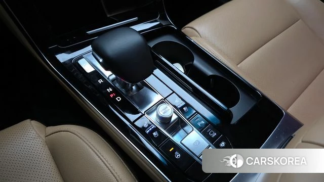 Kia K7 Premier Hybrid id 4396754 из Кореи 19