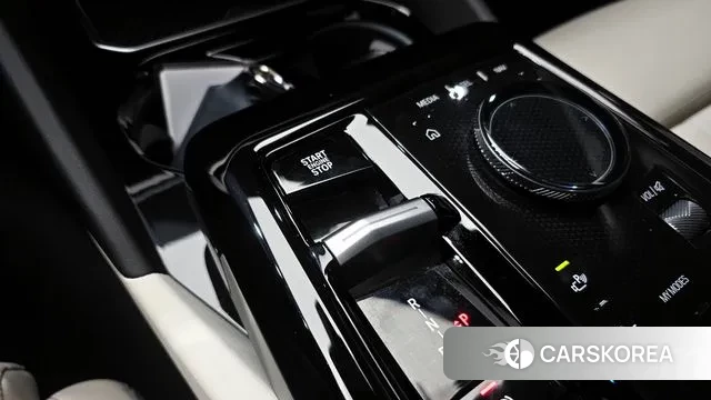 BMW 5 Series (G60) id 3725825 из Кореи 19