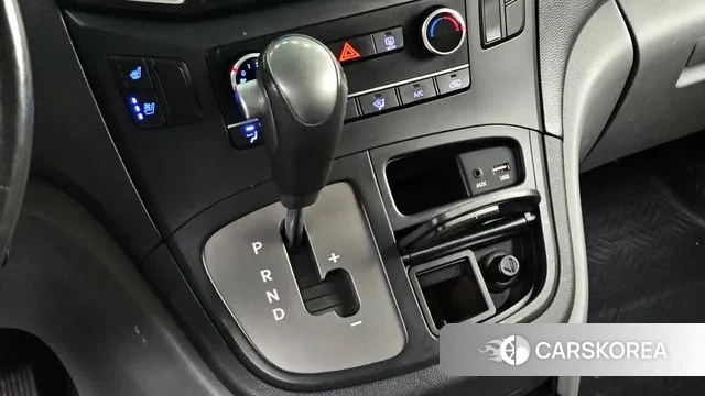 Hyundai The New Grand Starex id 3702615 из Кореи 19