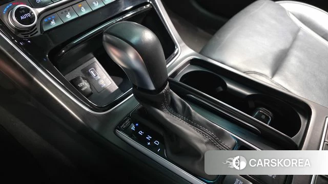 Hyundai Grandeur IG id 4900386 из Кореи 31