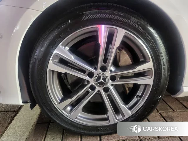 Mercedes-Benz E-Class W213 id 3573104 из Кореи 15