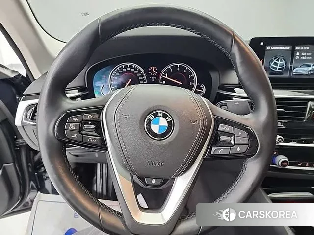 BMW 5 Series (G30) id 3413250 из Кореи 19